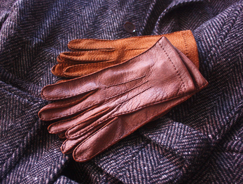 Les gants cuir homme : les alliés chics de l'hiver