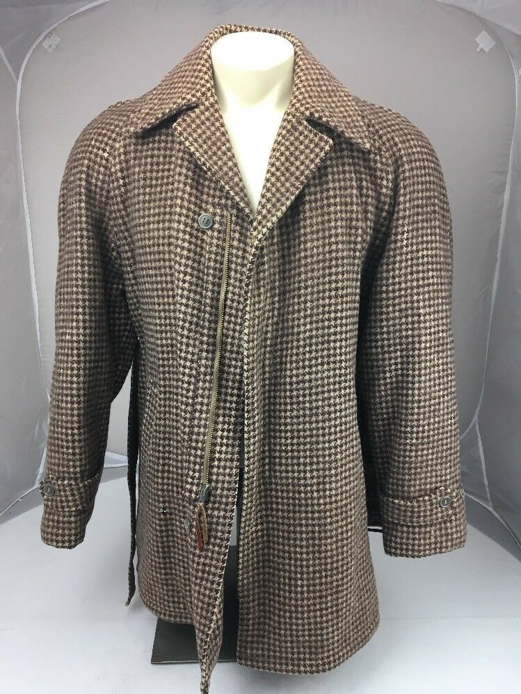 Vtg-1950s-Belted-Coat-Norfolk-Jacket-Quilted-Lining-_57