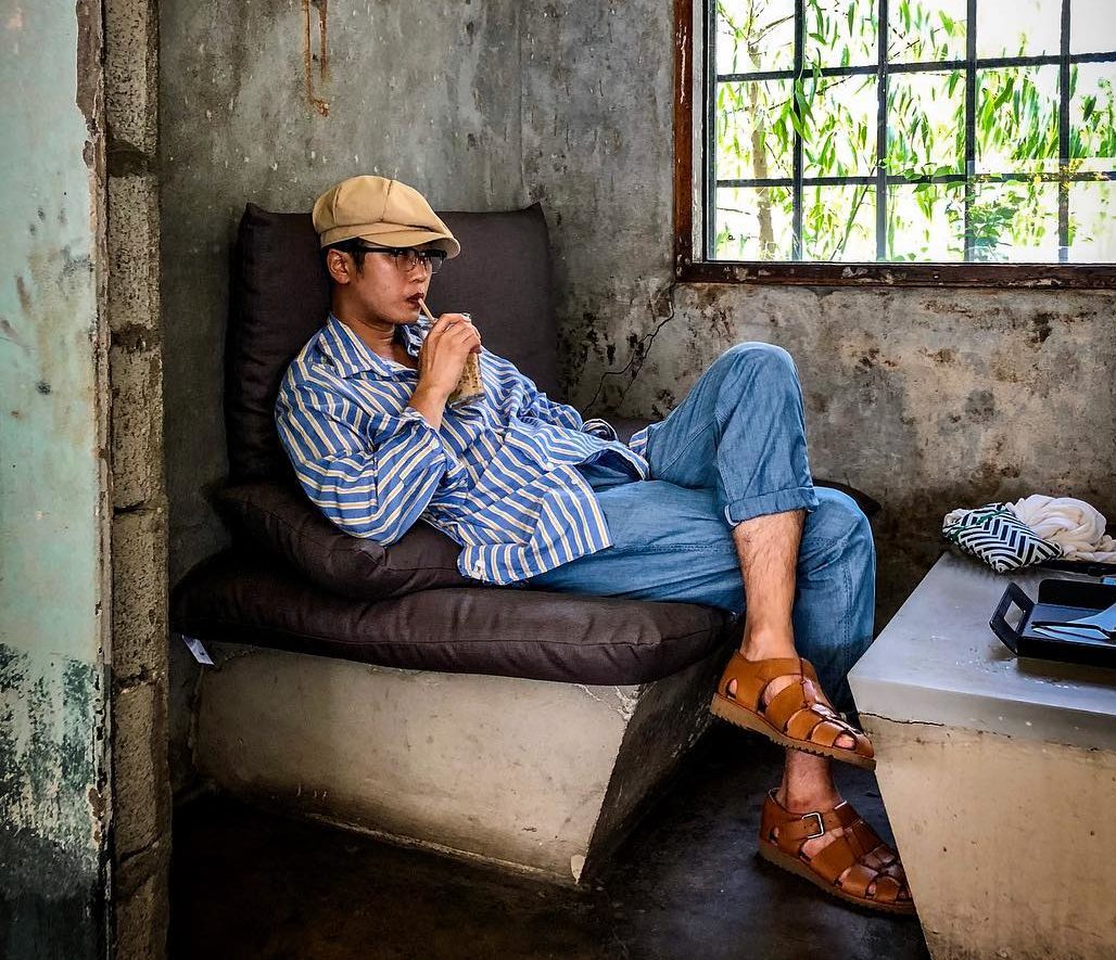 Comment porter le polo ou la chemise en l absence de veste